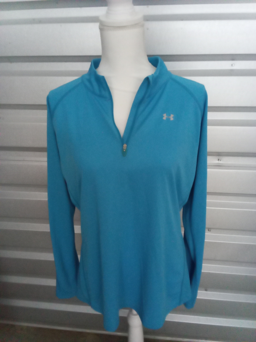 Under Armour Women's Aqua Blue Quarter-Zip Athletic Top